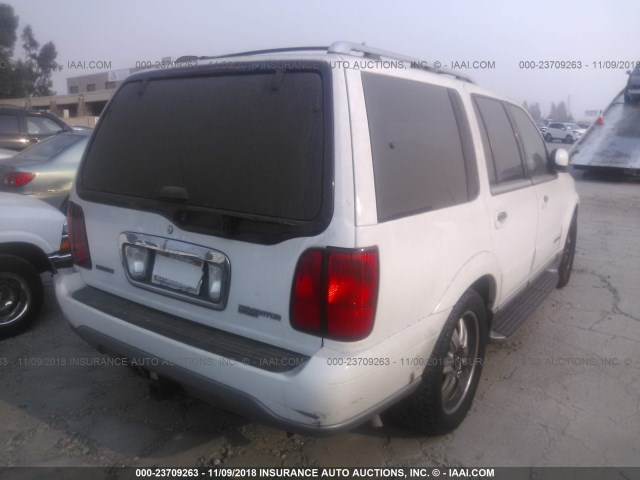 5LMEU27A5YLJ38284 - 2000 LINCOLN NAVIGATOR 白色 照片 4