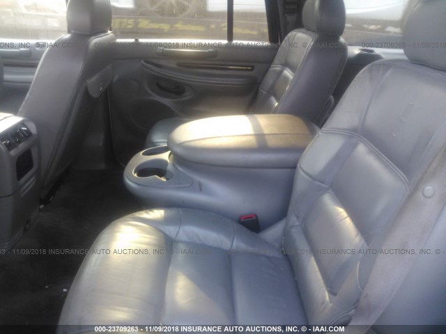 5LMEU27A5YLJ38284 - 2000 LINCOLN NAVIGATOR 白色 照片 8