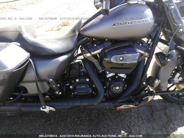 1HD1KVC2XHB648954 - 2017 HARLEY-DAVIDSON FLHRXS ნაცრისფერი ფოტო 8