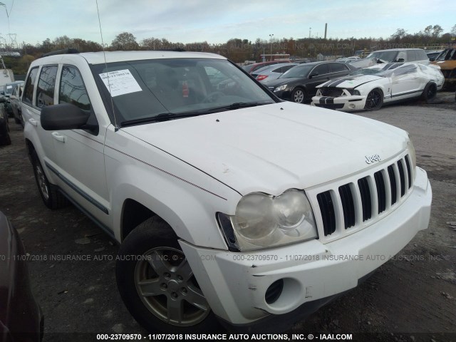 1J8GR48K17C506567 - 2007 JEEP GRAND CHEROKEE LAREDO/COLUMBIA/FREEDOM 白色 照片 1