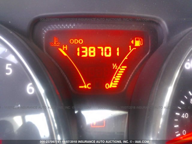 3N1CE2CP0EL377038 - 2014 NISSAN VERSA NOTE S/S PLUS/SV/SL BLACK photo 7