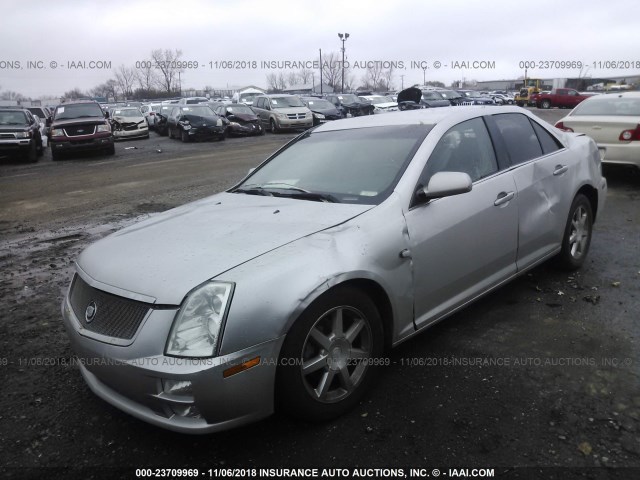 1G6DW677950126308 - 2005 CADILLAC STS SILVER photo 2