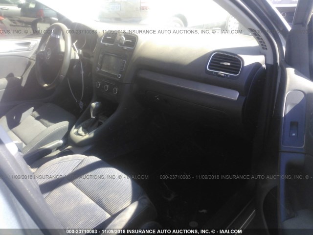 WVWDB7AJ7EW007205 - 2014 VOLKSWAGEN GOLF 灰色 照片 5