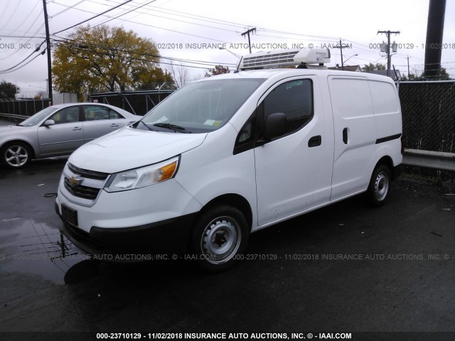 3N63M0YN4FK706405 - 2015 CHEVROLET CITY EXPRESS  WHITE photo 2