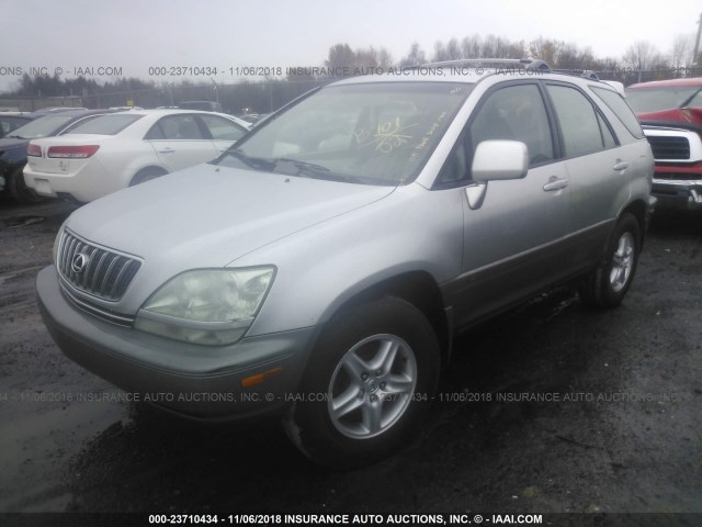 JTJHF10U920248905 - 2002 LEXUS RX 300 SILVER photo 2