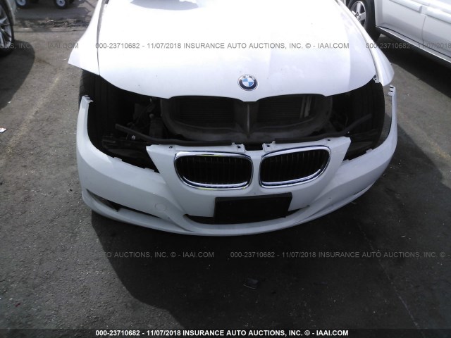 WBAPH5C50BA440578 - 2011 BMW 328 I SULEV WHITE photo 6