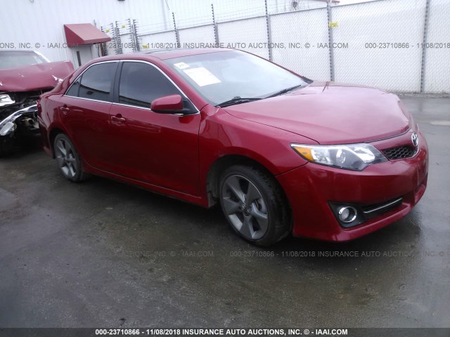 4T1BF1FK3CU625703 - 2012 TOYOTA CAMRY SE/LE/XLE 红色 照片 1