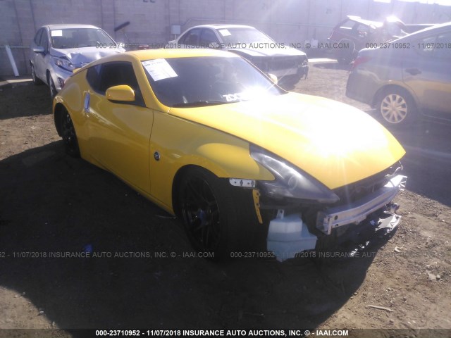 JN1AZ44E69M407983 - 2009 NISSAN 370Z YELLOW photo 1