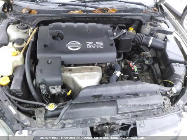 1N4AL11D52C247721 - 2002 NISSAN ALTIMA S/SL SILVER photo 10