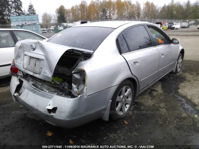 1N4AL11D52C247721 - 2002 NISSAN ALTIMA S/SL SILVER photo 4