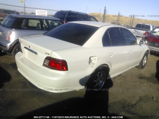 4A3AA46G0YE173719 - 2000 MITSUBISHI GALANT ES WHITE photo 4