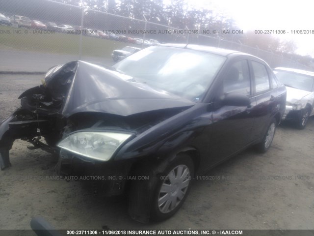 1FAFP34N15W167278 - 2005 FORD FOCUS ZX4 BLACK photo 2