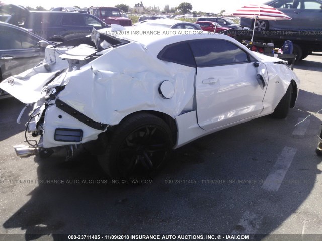 1G1FH1R78J0124486 - 2018 CHEVROLET CAMARO SS WHITE photo 4