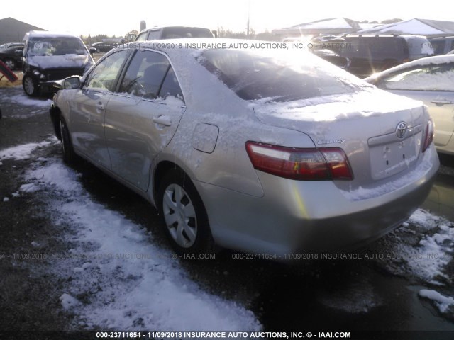 4T1BE46K07U077668 - 2007 TOYOTA CAMRY NEW GENERAT CE/LE/XLE/SE SILVER photo 3