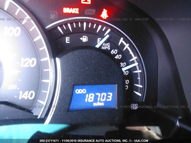 4T4BF1FK4FR471786 - 2015 TOYOTA CAMRY LE/XLE/SE/XSE SILVER photo 7