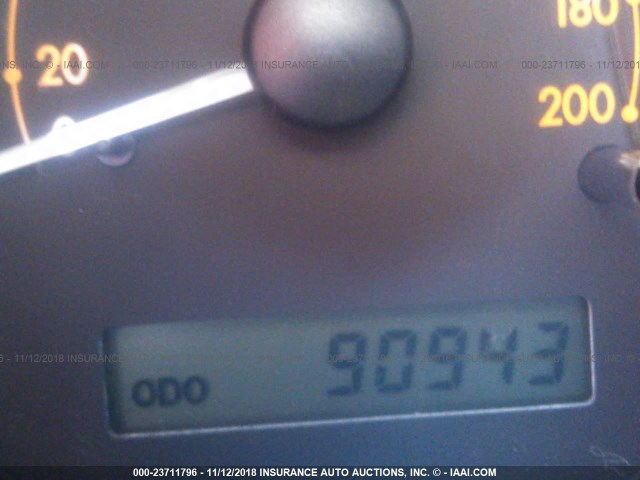 KL1TD56656B651526 - 2006 CHEVROLET AVEO LS SILVER photo 7