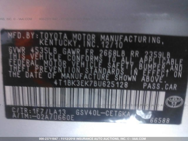 4T1BK3EK7BU625128 - 2011 TOYOTA CAMRY SE/LE/XLE 银色 照片 9