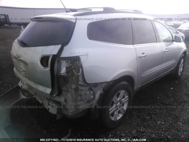 1GNKVJED2CJ336718 - 2012 CHEVROLET TRAVERSE LT SILVER photo 4