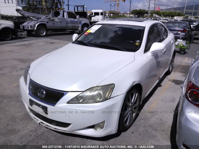 JTHBK262672029071 - 2007 LEXUS IS 250 WHITE photo 2