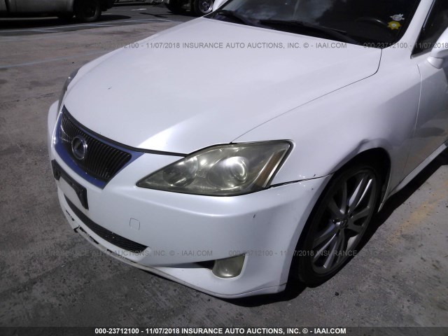 JTHBK262672029071 - 2007 LEXUS IS 250 WHITE photo 6