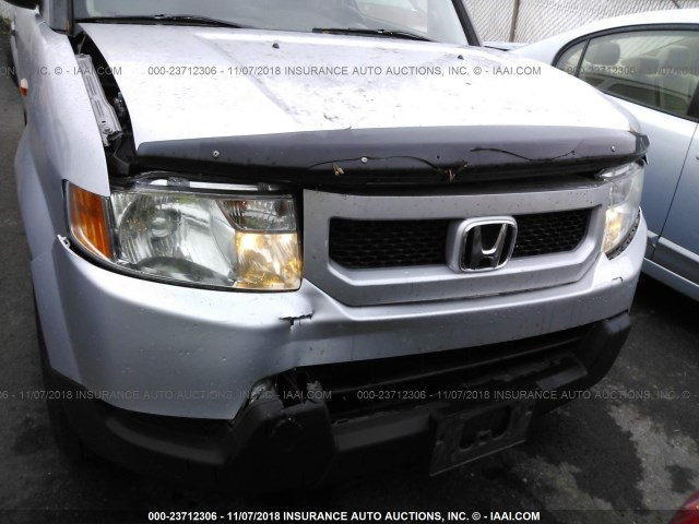 5J6YH2H73AL005048 - 2010 HONDA ELEMENT EX SILVER photo 6