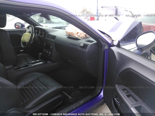 2C3CDYBT7DH671582 - 2013 DODGE CHALLENGER R/T PURPLE photo 5