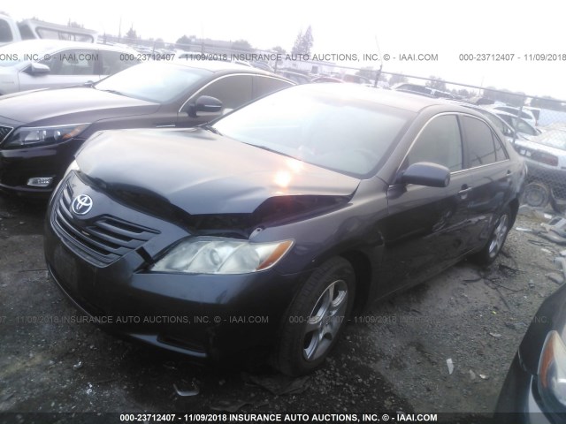 4T1BE46K37U602559 - 2007 TOYOTA CAMRY NEW GENERAT CE/LE/XLE/SE GRAY photo 2