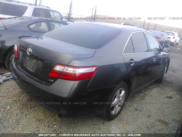 4T1BE46K37U602559 - 2007 TOYOTA CAMRY NEW GENERAT CE/LE/XLE/SE GRAY photo 4