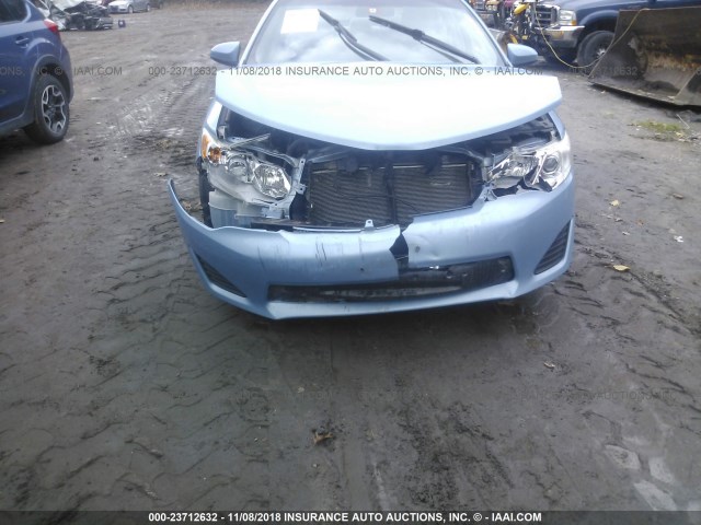 4T4BF1FK5CR207987 - 2012 TOYOTA CAMRY SE/LE/XLE 蓝色 照片 6
