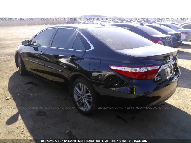4T1BF1FKXFU936727 - 2015 TOYOTA CAMRY LE/XLE/SE/XSE BLACK photo 3