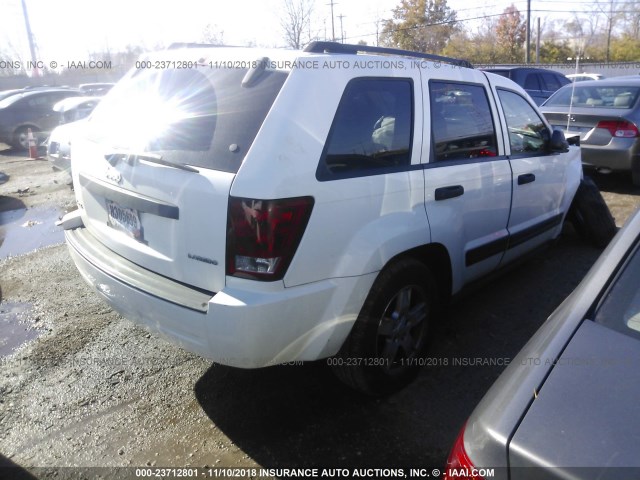 1J4GR48KX5C647443 - 2005 JEEP GRAND CHEROKEE LAREDO/COLUMBIA/FREEDOM 白色 照片 4
