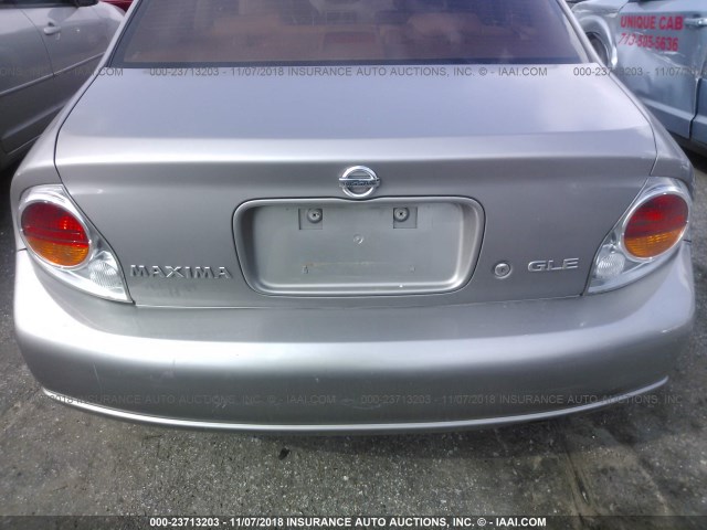 JN1DA31A72T316152 - 2002 NISSAN MAXIMA GLE/SE GRAY photo 6