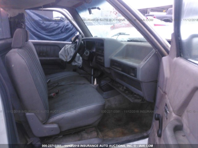 1B7FL26X3RW150809 - 1994 DODGE DAKOTA WHITE photo 5