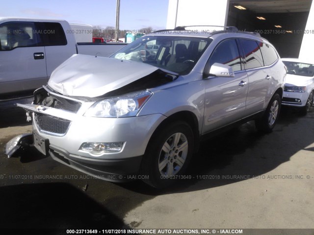 1GNKRJED0CJ145481 - 2012 CHEVROLET TRAVERSE LT SILVER photo 2