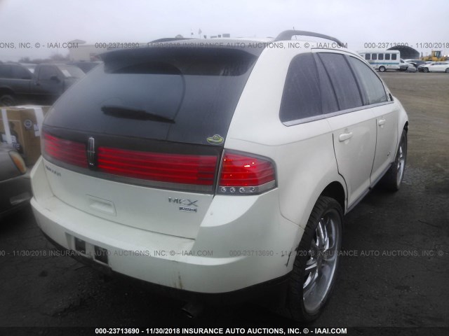 2LMDU88C77BJ04612 - 2007 LINCOLN MKX WHITE photo 4