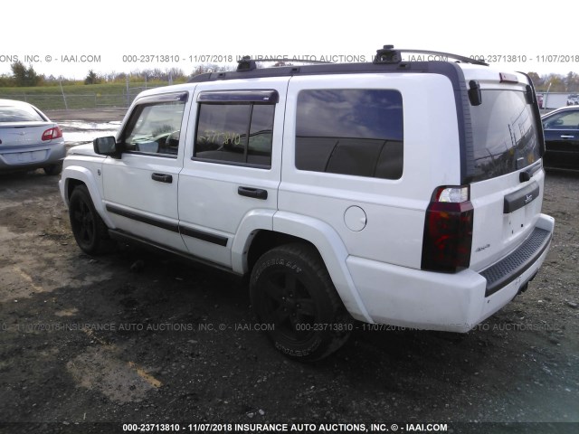 1J8HG48N86C131229 - 2006 JEEP COMMANDER WHITE photo 3