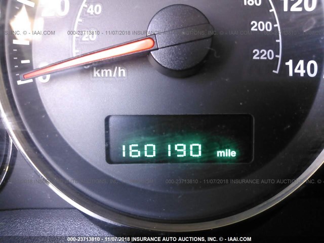 1J8HG48N86C131229 - 2006 JEEP COMMANDER WHITE photo 7