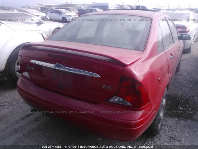 1FAFP38362W355508 - 2002 FORD FOCUS ZTS RED photo 4