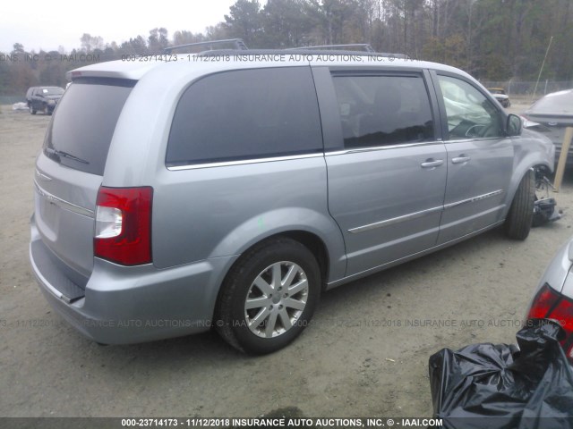 2C4RC1BGXDR742755 - 2013 CHRYSLER TOWN & COUNTRY TOURING SILVER photo 4