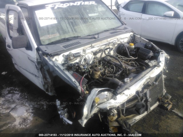 1N6DD21S5XC320888 - 1999 NISSAN FRONTIER XE WHITE photo 6