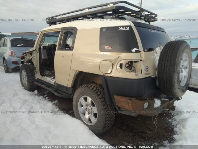 JTEBU11F88K017159 - 2008 TOYOTA FJ CRUISER BEIGE photo 3