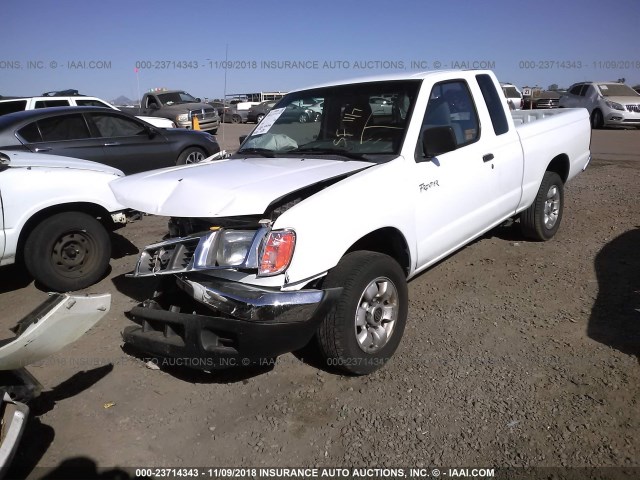 1N6DD26S0YC399204 - 2000 NISSAN FRONTIER KING CAB XE WHITE photo 2