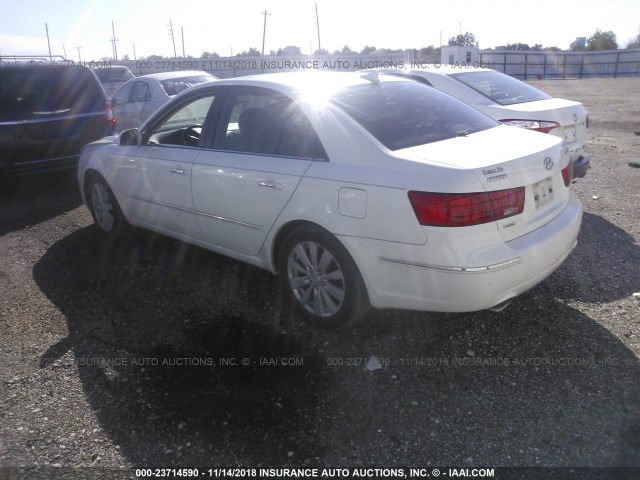 5NPEU46F99H429764 - 2009 HYUNDAI SONATA SE/LIMITED WHITE photo 3