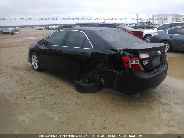 4T1BF1FK3CU609338 - 2012 TOYOTA CAMRY SE/LE/XLE BLACK photo 3