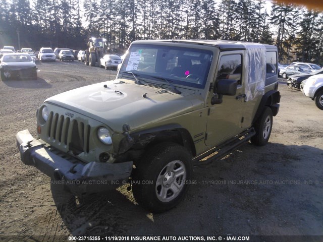 1C4BJWDG6DL612529 - 2013 JEEP WRANGLER UNLIMITED SPORT GREEN photo 2