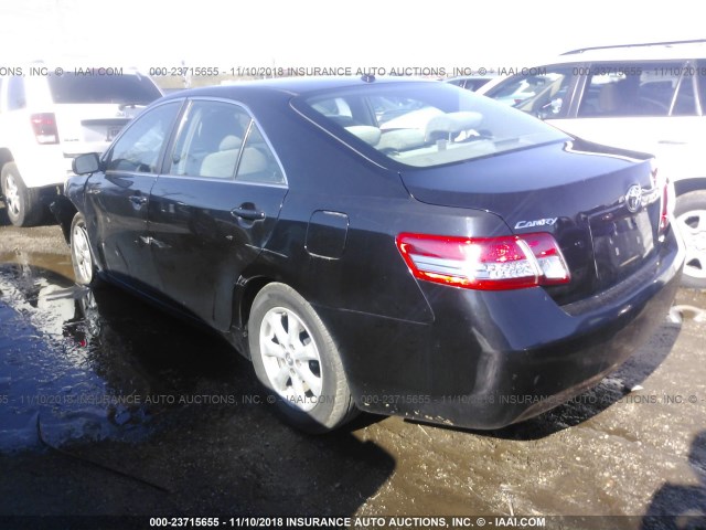 4T4BF3EK7BR093504 - 2011 TOYOTA CAMRY SE/LE/XLE BLACK photo 3