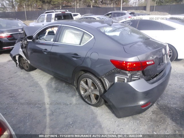 19VDE1F71DE007266 - 2013 ACURA ILX 20 TECH GRAY photo 3