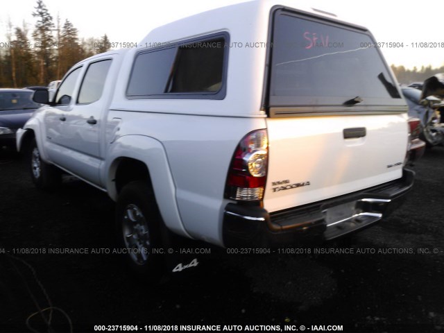 3TMLU4EN4FM189190 - 2015 TOYOTA TACOMA DOUBLE CAB/TRD PRO WHITE photo 3