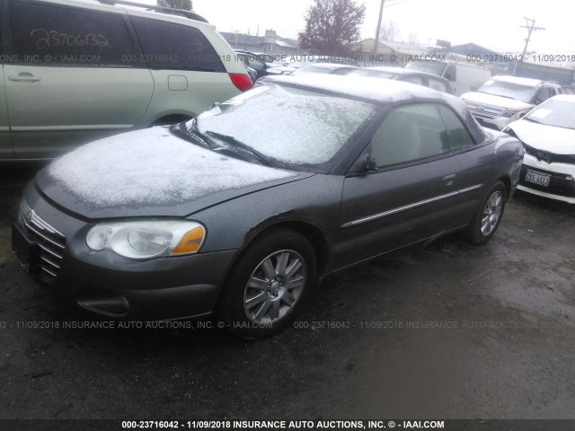 1C3EL65R94N112493 - 2004 CHRYSLER SEBRING LIMITED GRAY photo 2