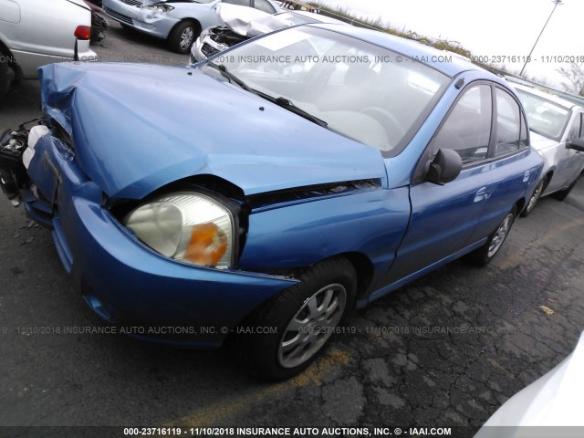 KNADC125X56375936 - 2005 KIA RIO BLUE photo 2